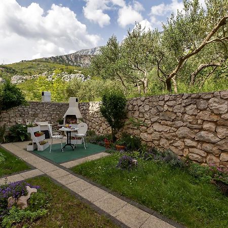 Apartments Villa Katarina Tučepi Eksteriør billede