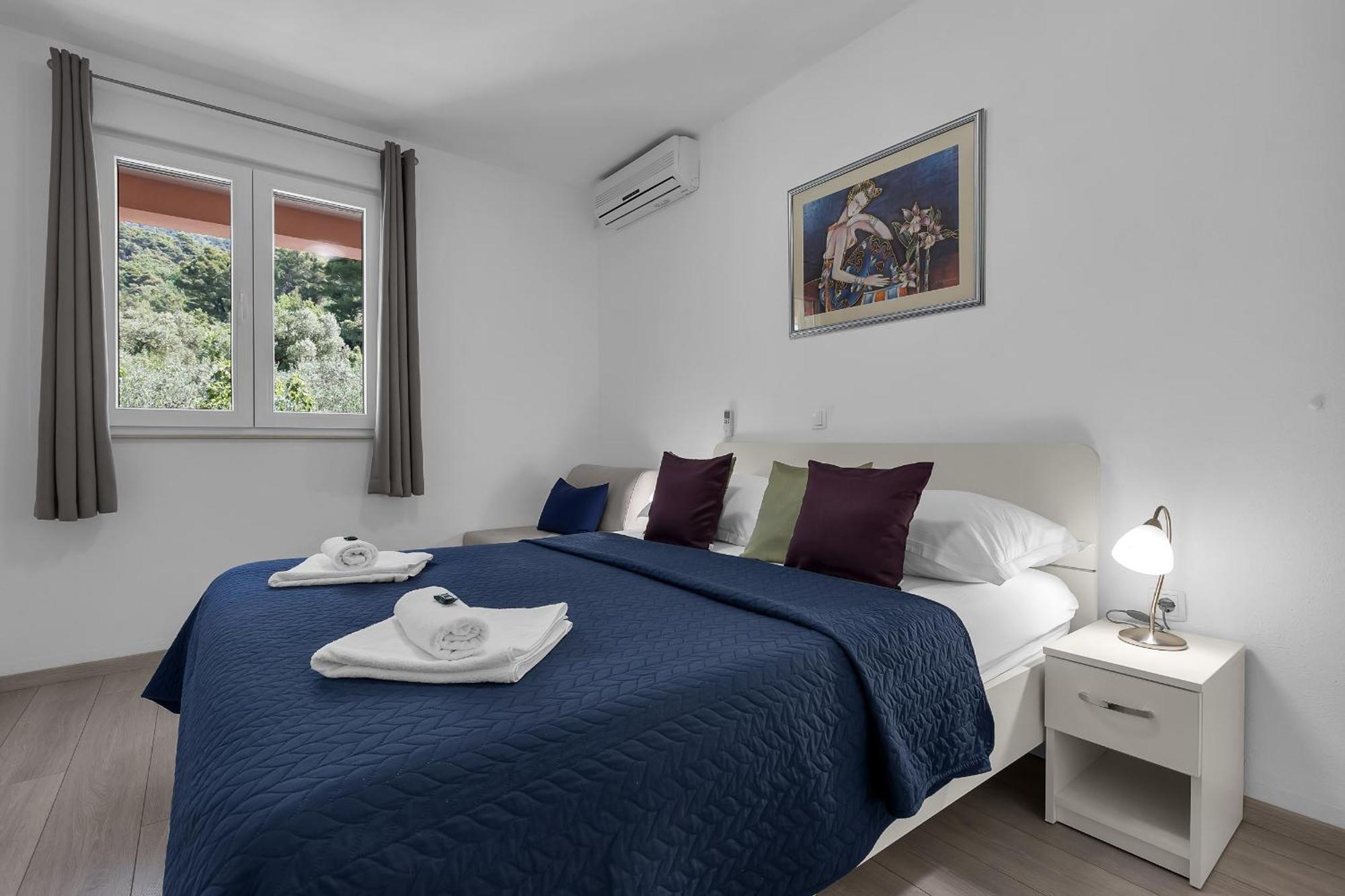 Apartments Villa Katarina Tučepi Værelse billede