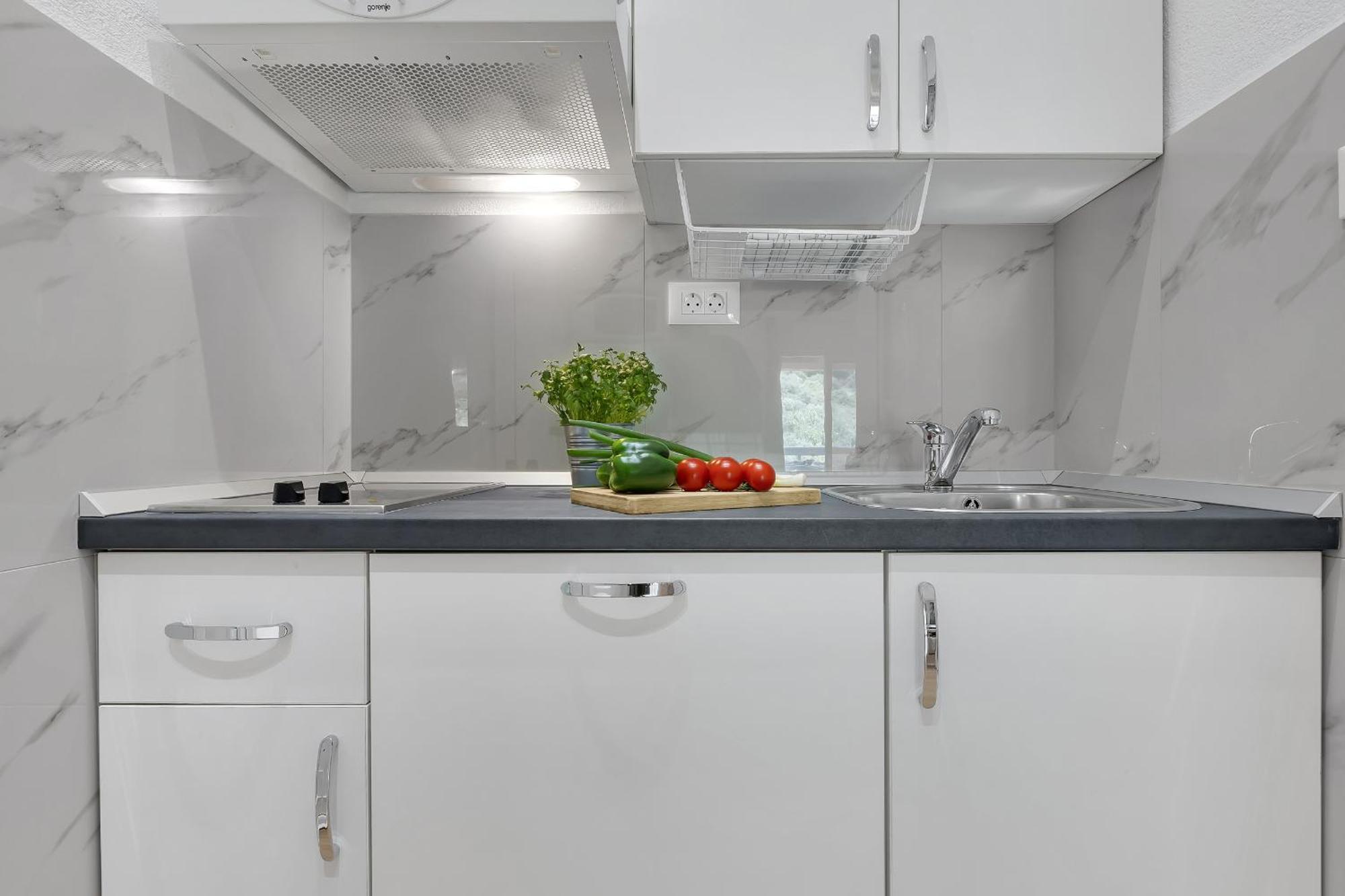 Apartments Villa Katarina Tučepi Eksteriør billede