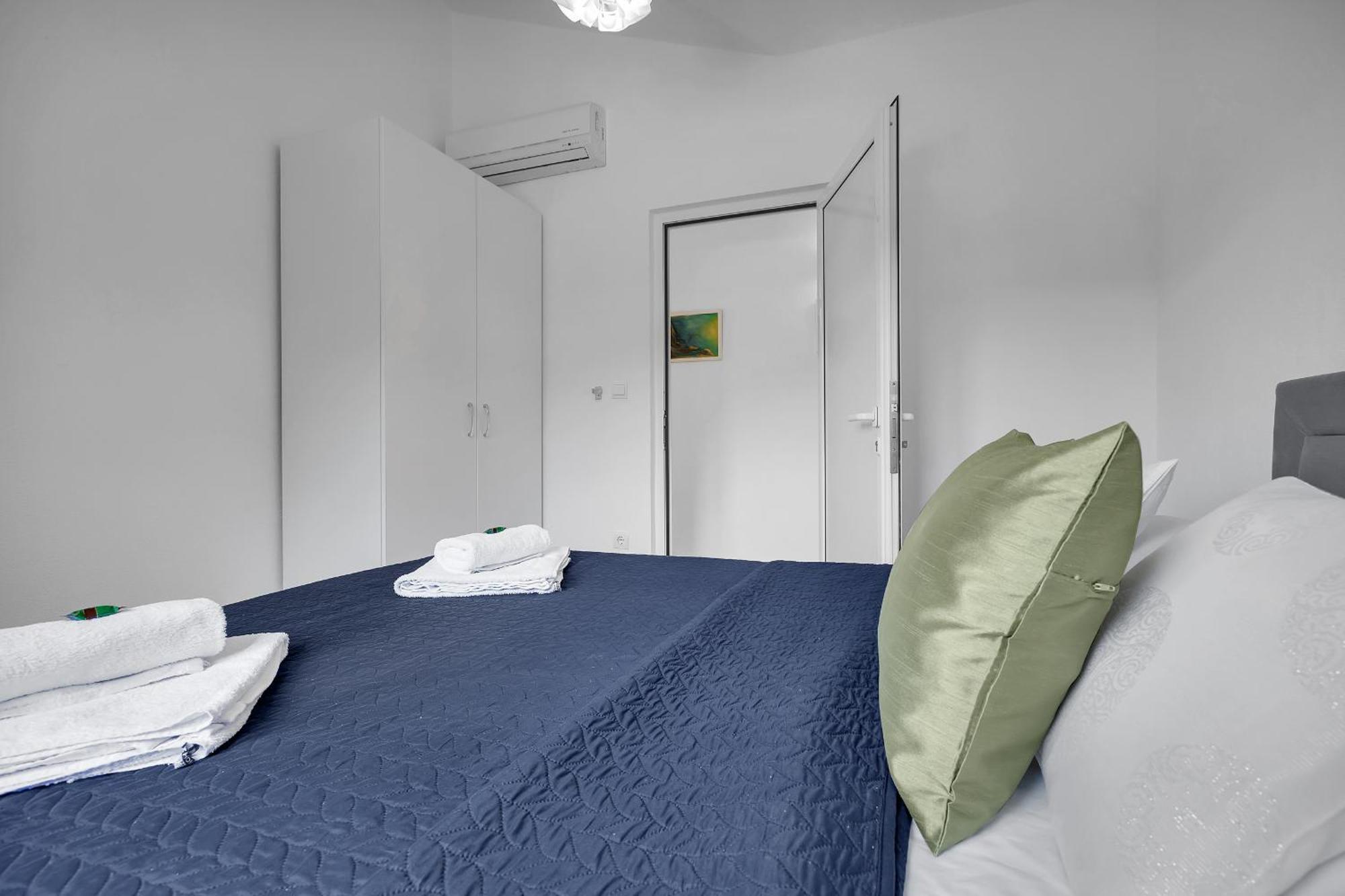 Apartments Villa Katarina Tučepi Eksteriør billede