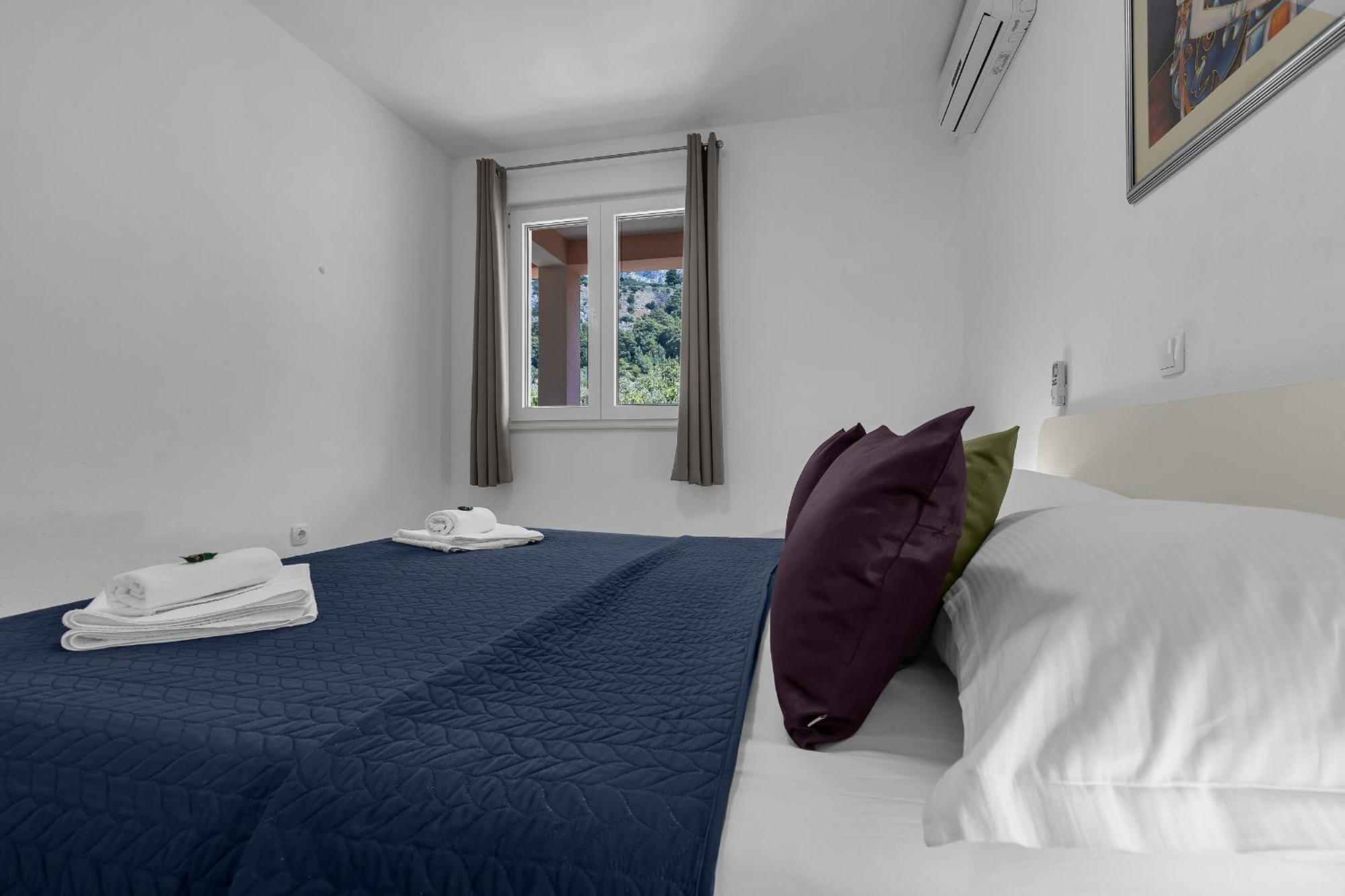 Apartments Villa Katarina Tučepi Værelse billede