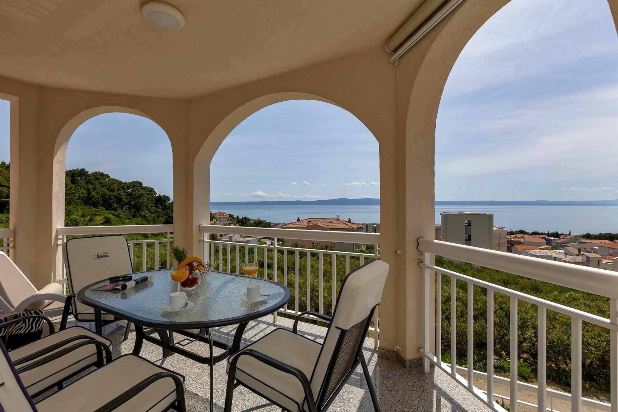 Apartments Villa Katarina Tučepi Værelse billede