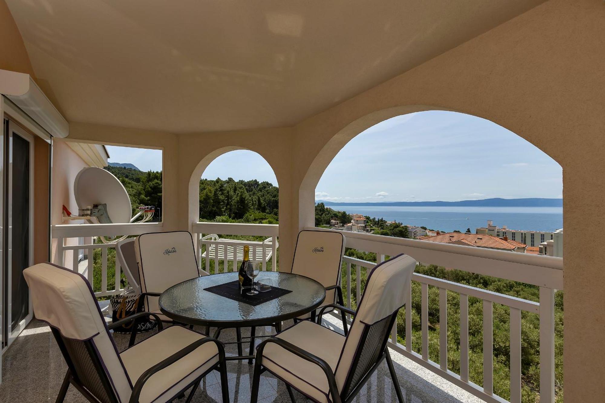 Apartments Villa Katarina Tučepi Værelse billede