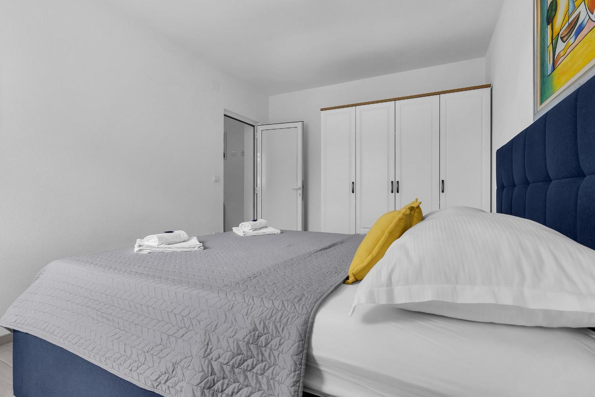 Apartments Villa Katarina Tučepi Værelse billede